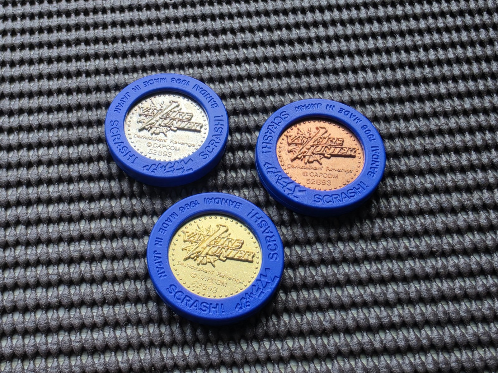 Vintage Capcom Vampire Hunter Darkstalkers Coins LOT 7 Rare Arcade Sega Saturn