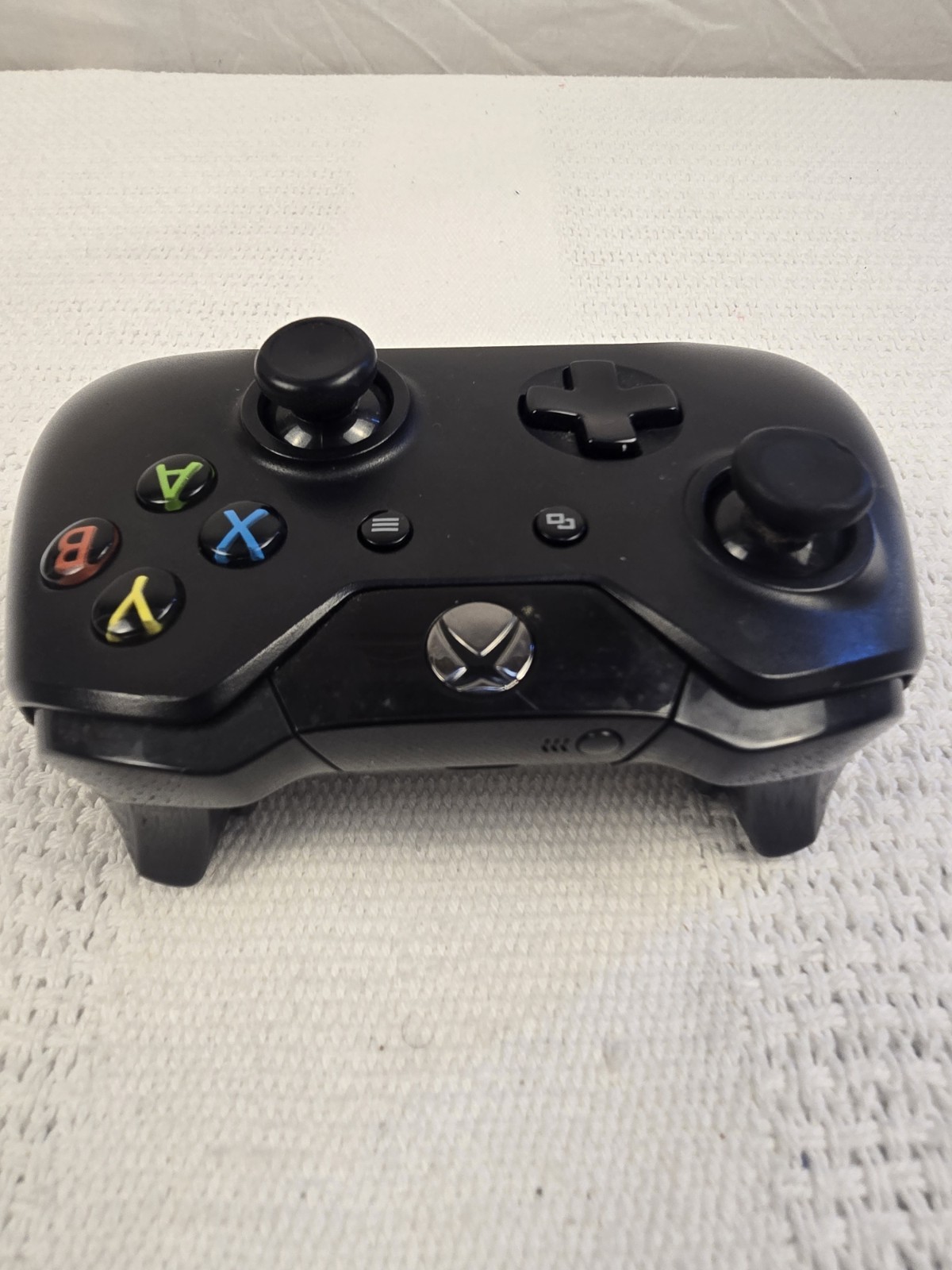 Microsoft Xbox Wireless Controller Model (1537) Black Color
