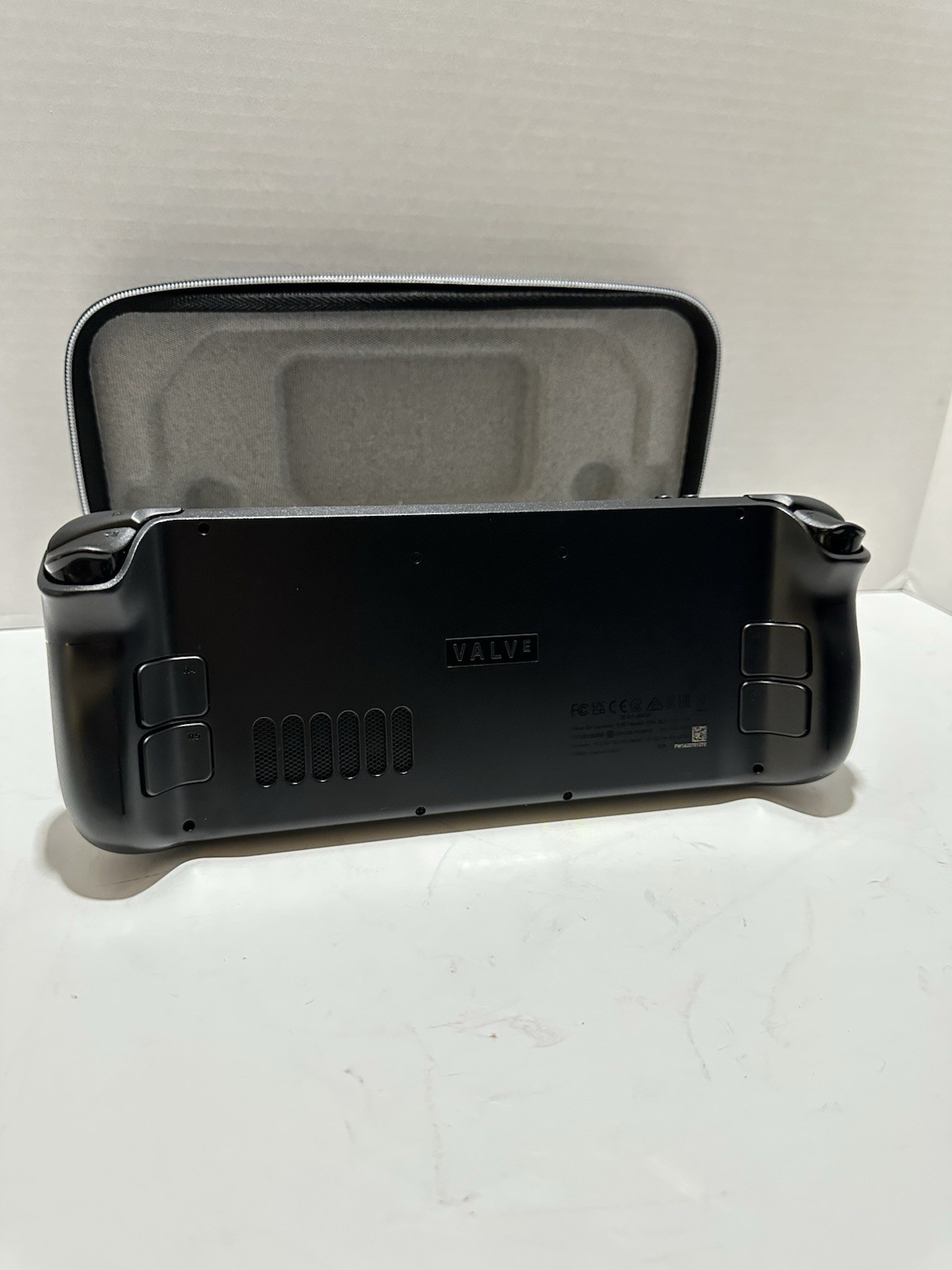 Valve Steam Deck Black 256GB LCD/CASE/CHARGER/1TB Micro SD/ Screen Protector New