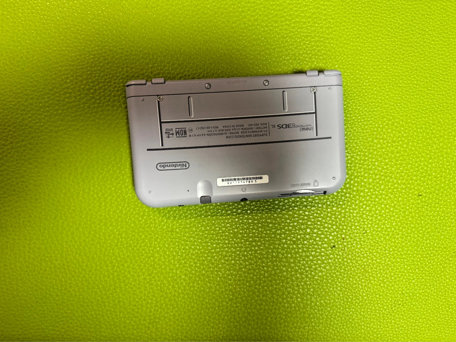 Nintendo 3DS XL – Super NES Edition + Super Mario Kart for SNES  VGA 95 MINT