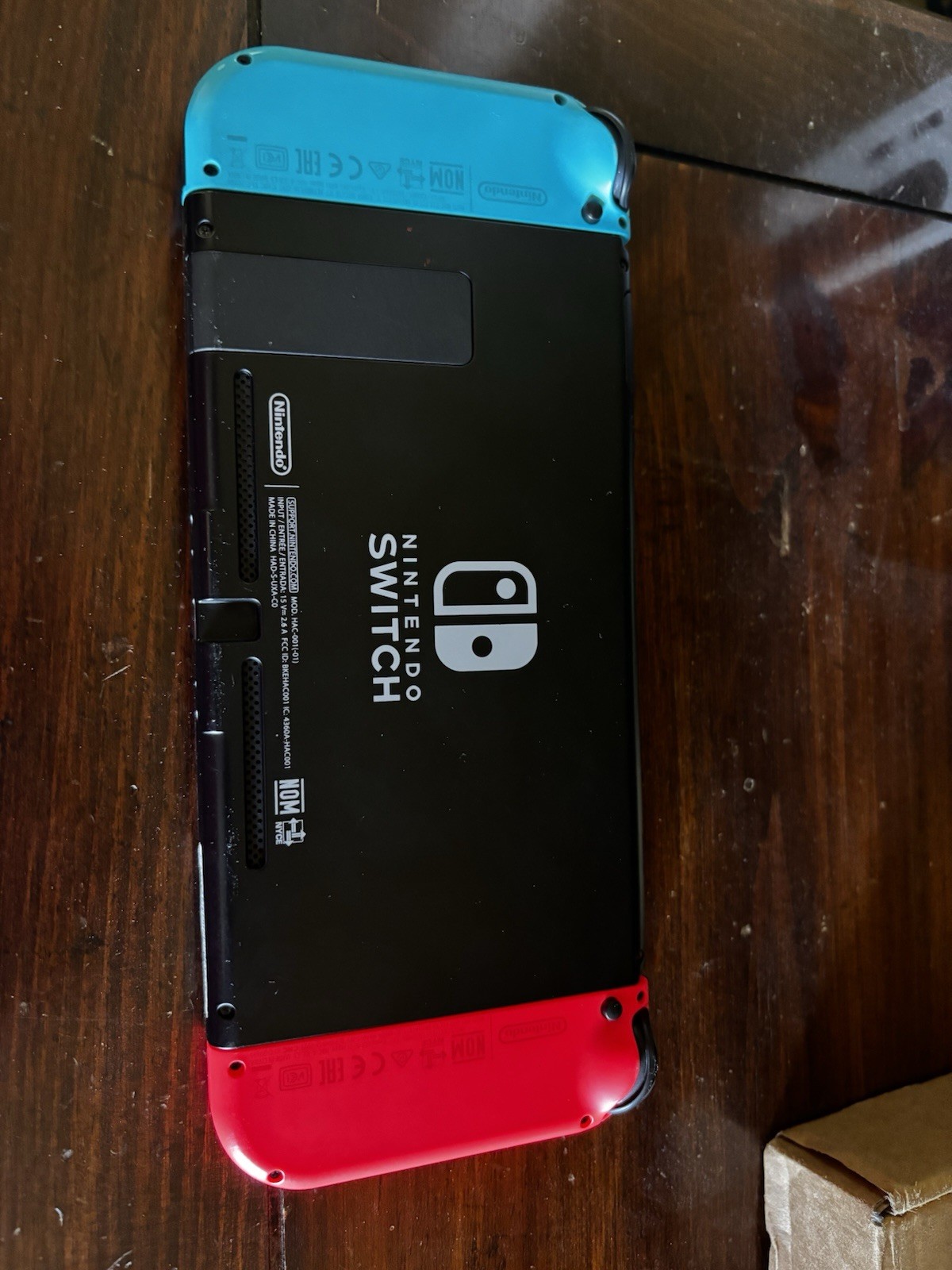Nintendo Switch Console 32GB Neon Red/Blue Joy-Con Dock Wi-Fi 1080p