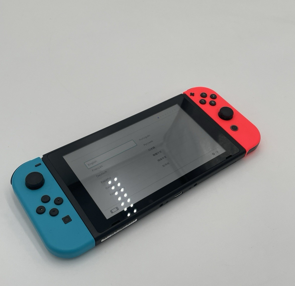 Nintendo Switch 32GB Handheld System – Gray
