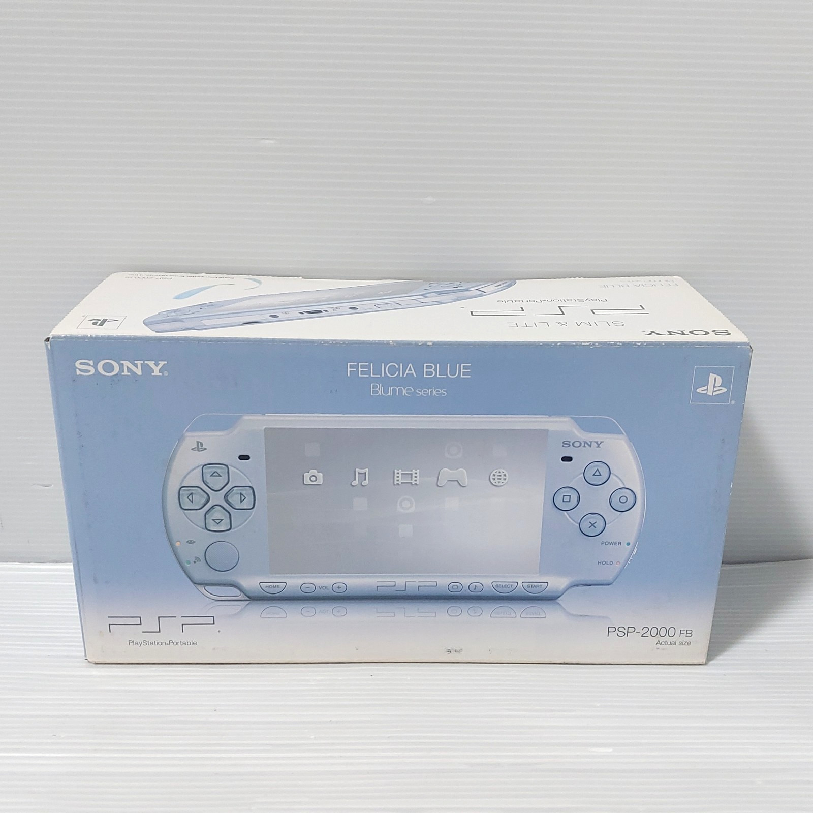 Sony PSP 2000 Felicia Blue Console with box 4GB Tested Import Japan