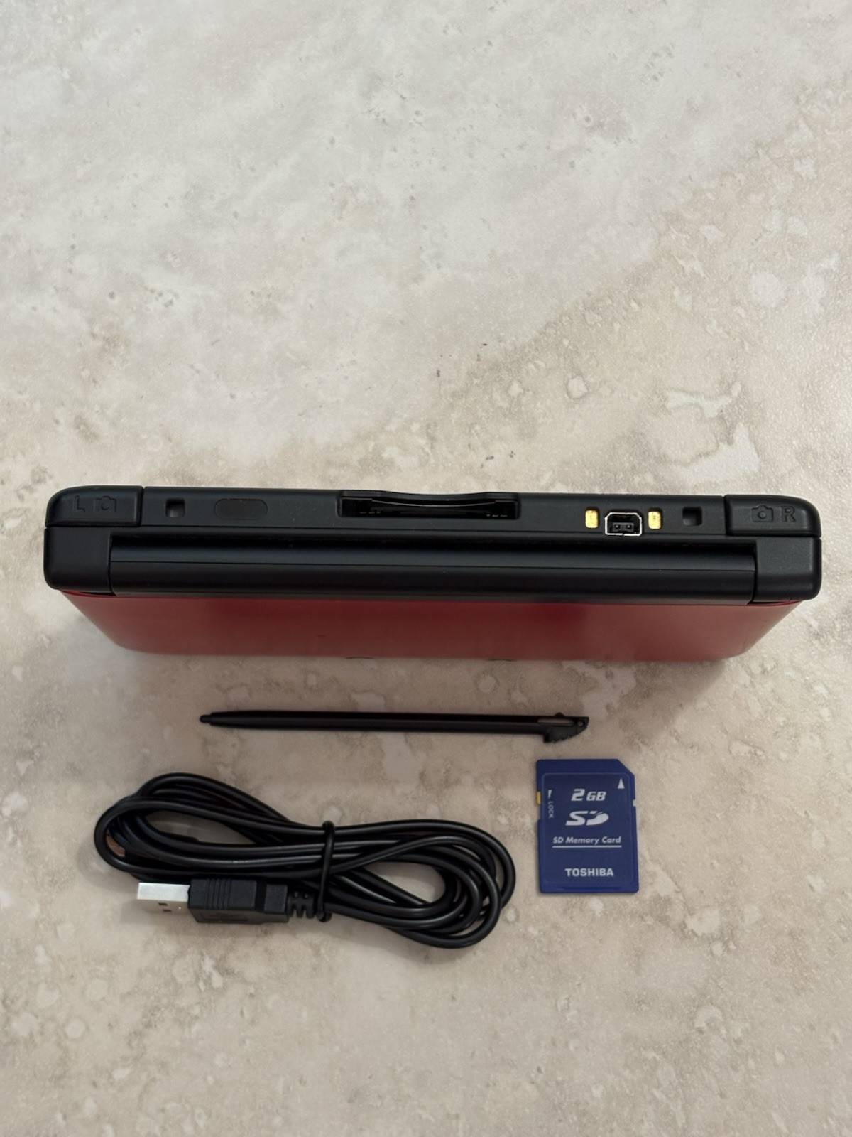 Nintendo 3DS XL LL Black And Red Handheld With Charger And Stylus Very Good