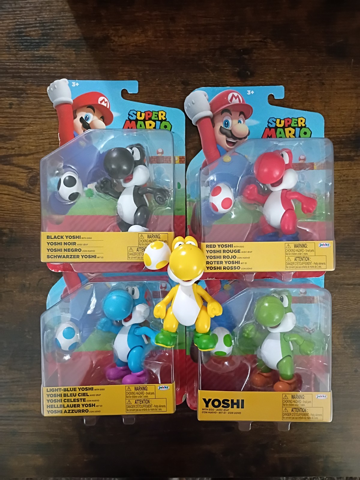5-PK SUPER MARIO 4″ YOSHI World of Nintendo Yellow Black Red Light Blue + Eggs