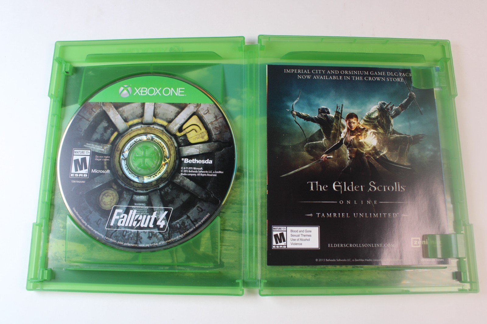 Fallout 4 (Microsoft Xbox One edition) Authentic, complete, tested/works