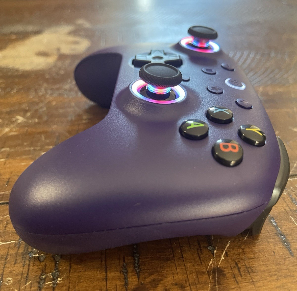 8BitDo Ultimate 2 Wireless Controller/Charging Dock for Windows/Android – Purple