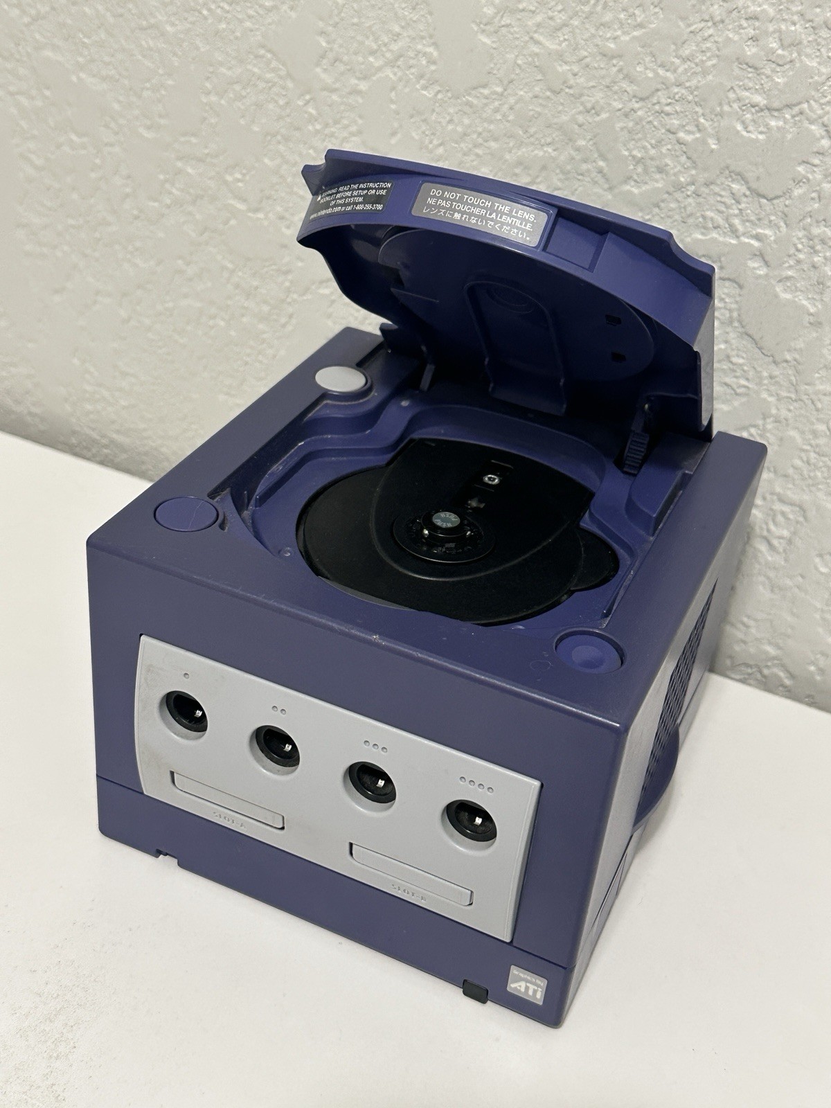 Nintendo GameCube Console DOL-001 Indigo Purple NTSC-U/C Doesn’t Read Discs