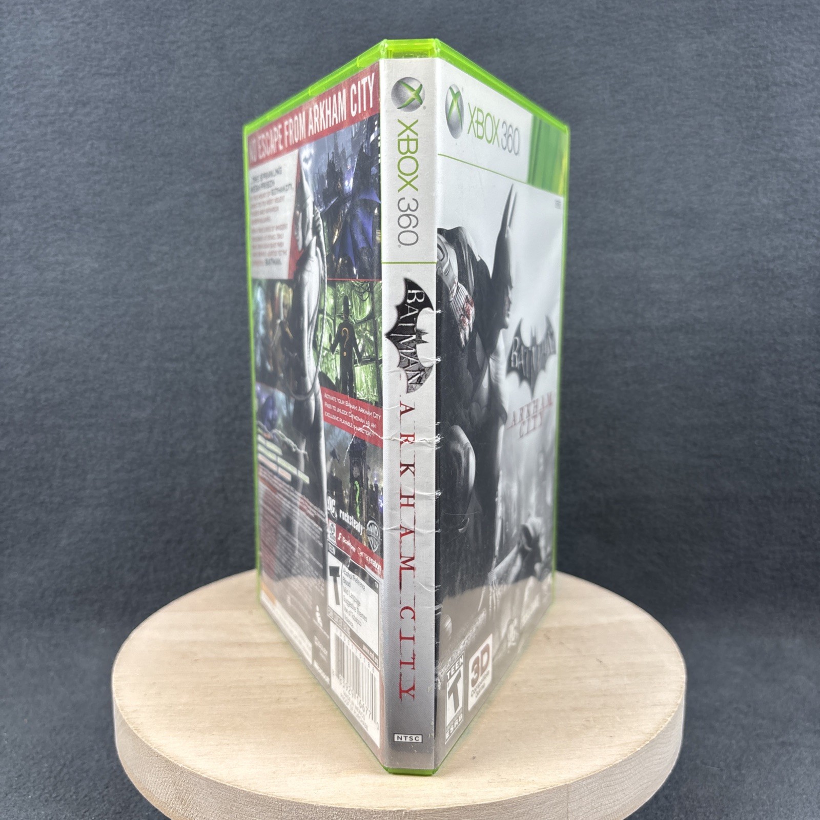 XBOX 360 – Batman Arkham City – Complete, DMG Art – Refurbished, Very Good