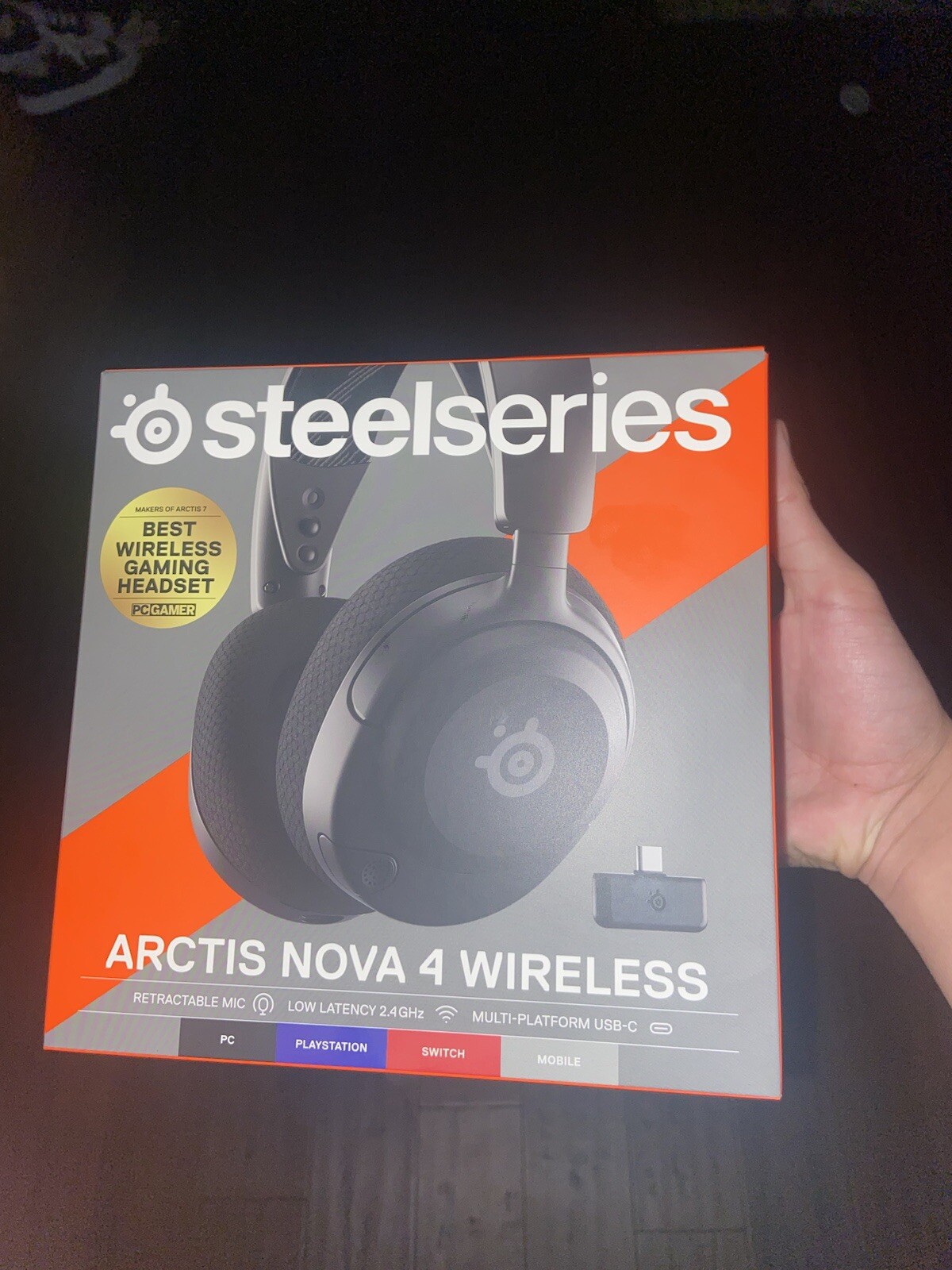 SteelSeries ARCTIS NOVA 4 Wireless Gaming Headset – PC Playstation Switch Mobile