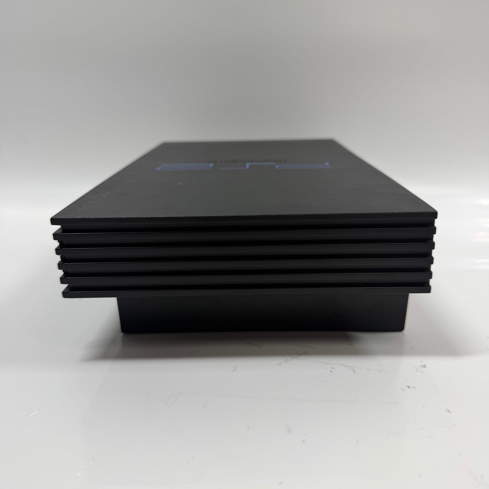 Broken Sony PlayStation 2 PS2 Console Gaming System SCPH-39001 Untested