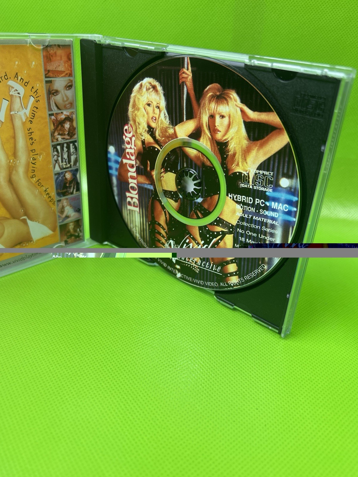 Vintage Blondage Adult Vivid Interactive Real Life 3D Graphics