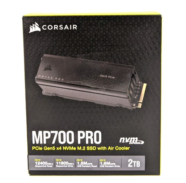 Corsair MP700 PRO 2TB PCIe Gen5 NVMe M.2 SSD w/ Air Cooler CSSD-F2000GBMP700PRO