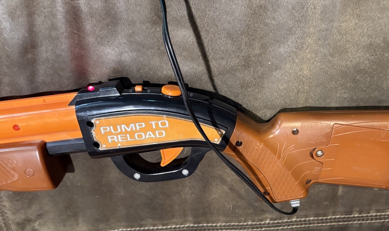 Big Buck Hunter Pro Jakks Pacific Plug & Play TV Arcade Game 2009 Tested Works!