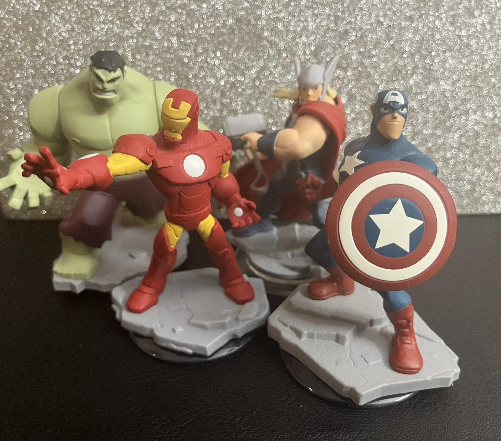 Disney Infinity 2.0 Marvel Lot of 4 Hulk Ironman Captain America Thor
