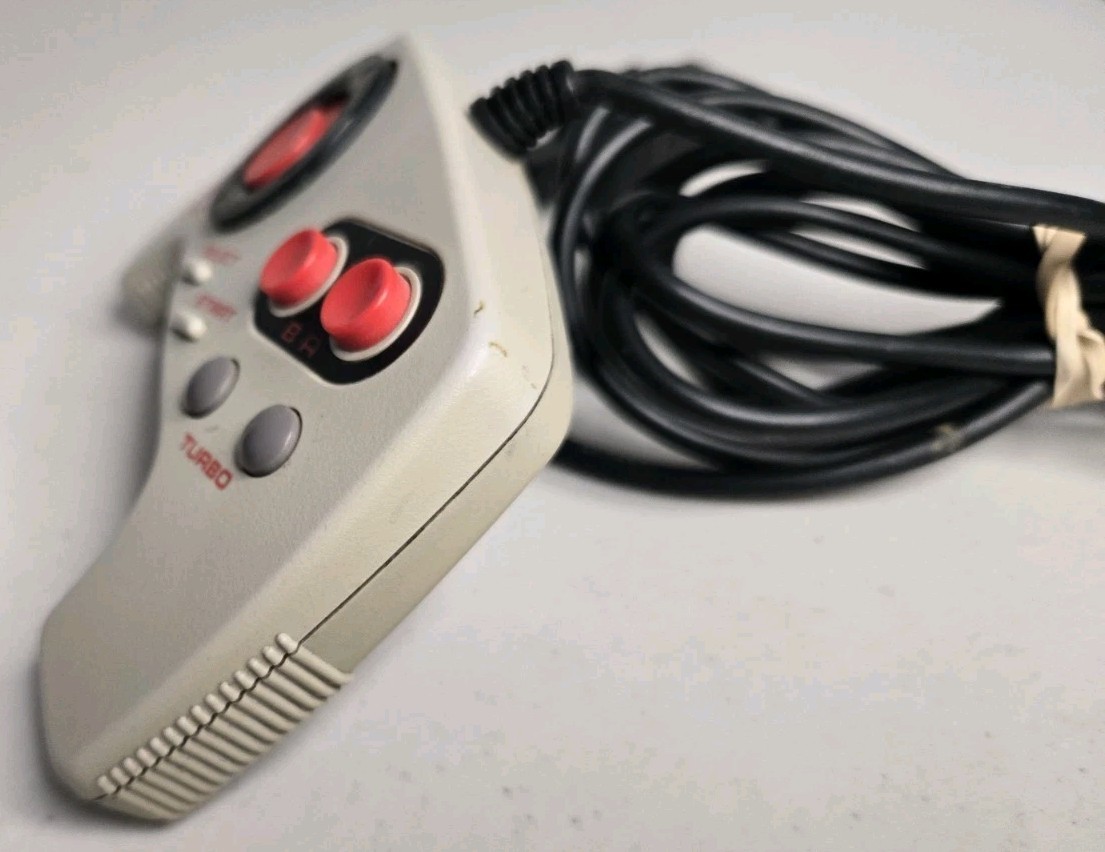Nintendo NES Max Turbo Controller NES-027 Gray