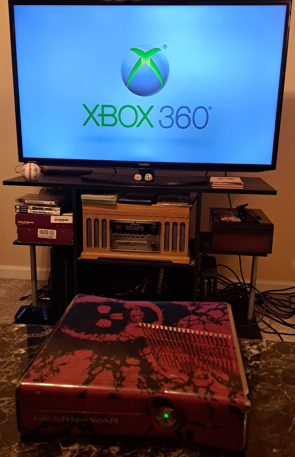 Microsoft Xbox 360 Gears of War 3 Limited Edition Console Reads Discs, Overheats
