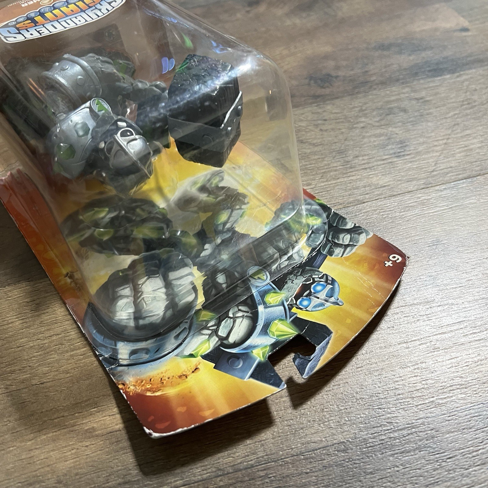Skylanders Giants CRUSHER Figure NIB New
