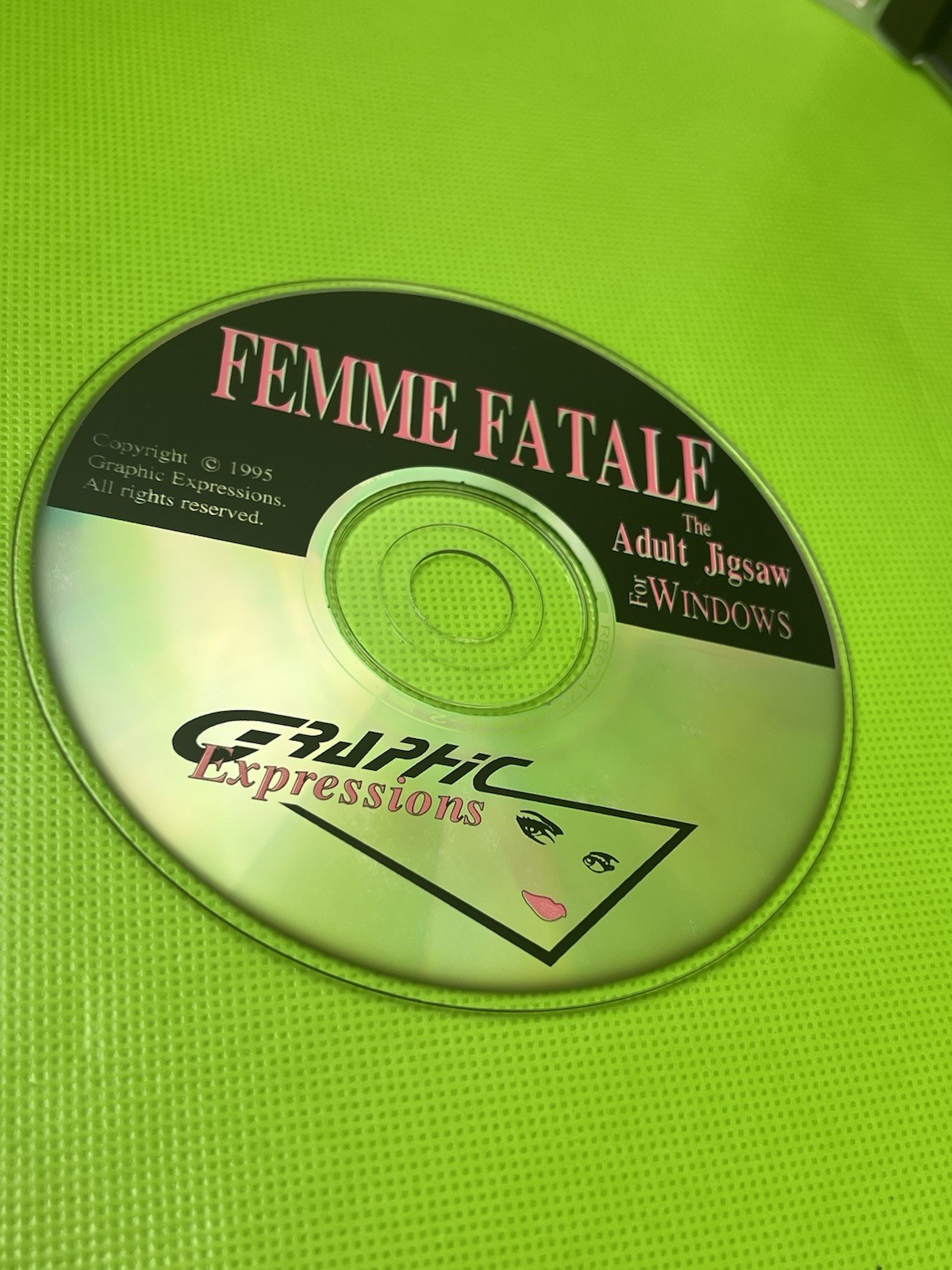 Vintage Femme Fatale The Adult Jigsaw Puzzle For Windows