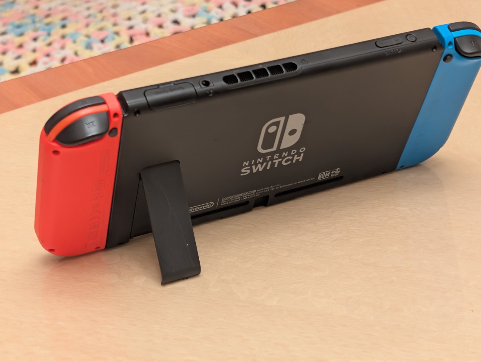 Nintendo Switch Console Neon Blue/Red + Animal Crossing + 32GB SD + Case