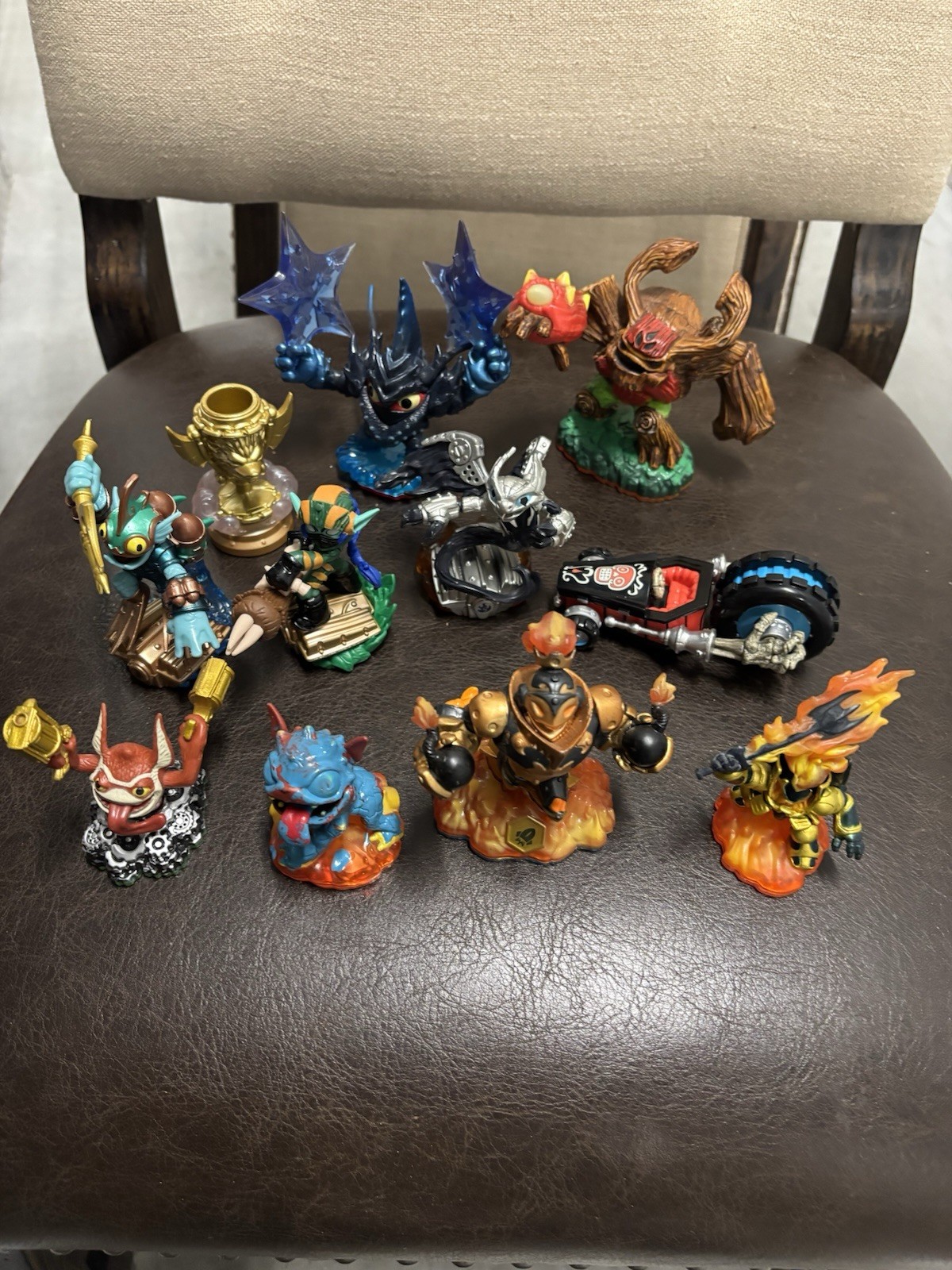 Skylanders Lot Legendary Ignitor Dark Spitfire Hot Dog Crypt Cruiser Tree Rex