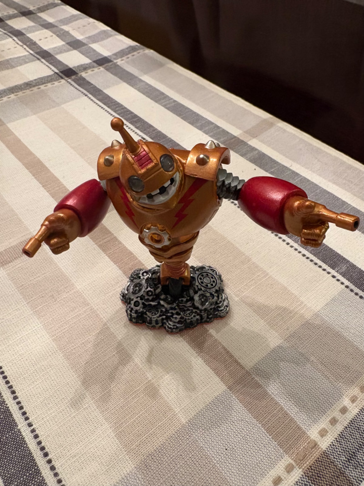 Skylanders Giants figures *each item sold and priced individually*