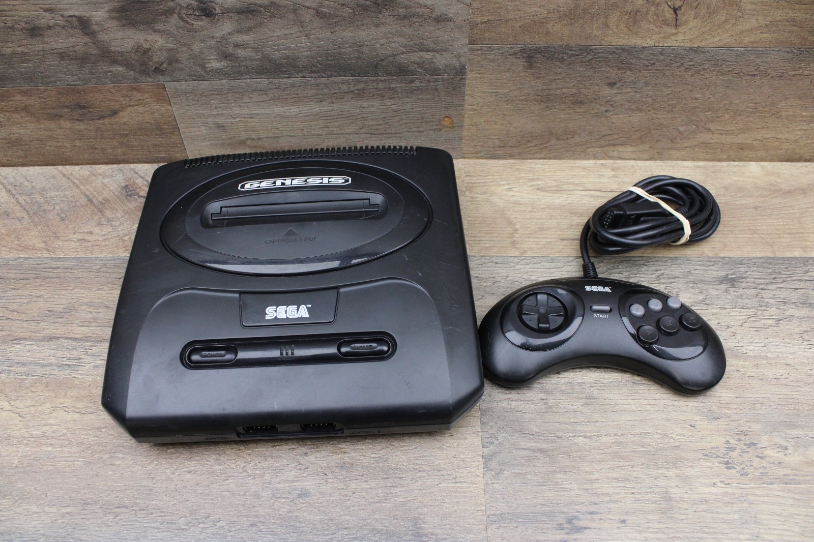 Sega MK-1631 – VA1 Genesis Console System & Controller Only – Fully Tested.