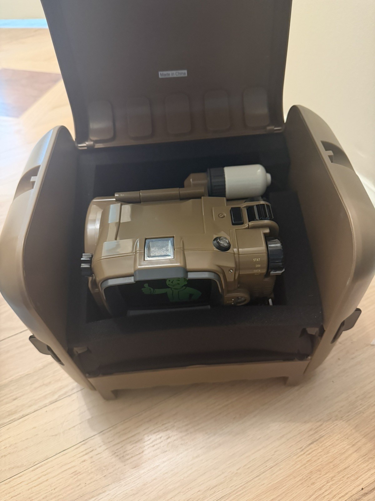 Bethesda Fallout 4 Pip-Boy Edition Limited Edition Replica for Xbox One