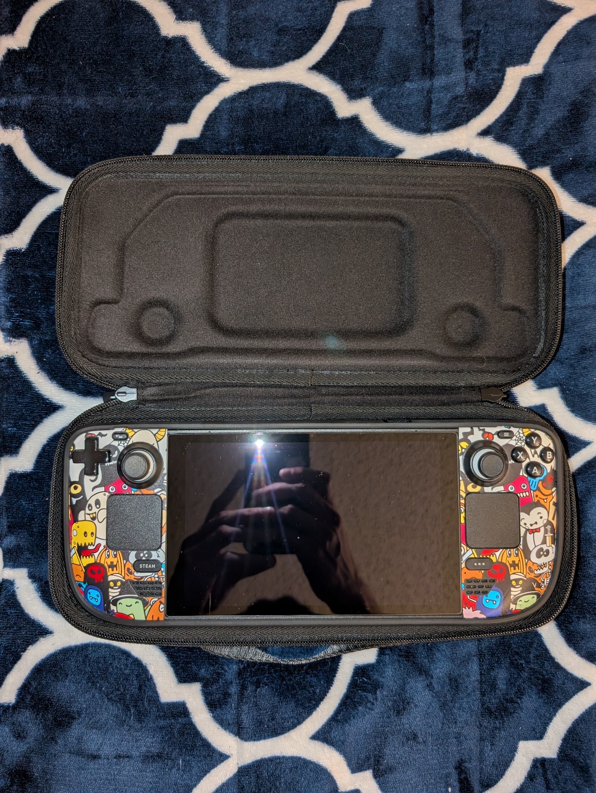 Valve Steam Deck 64GB LCD w/ Case, Decal, SD, Charger & Spigen Case – Pristine