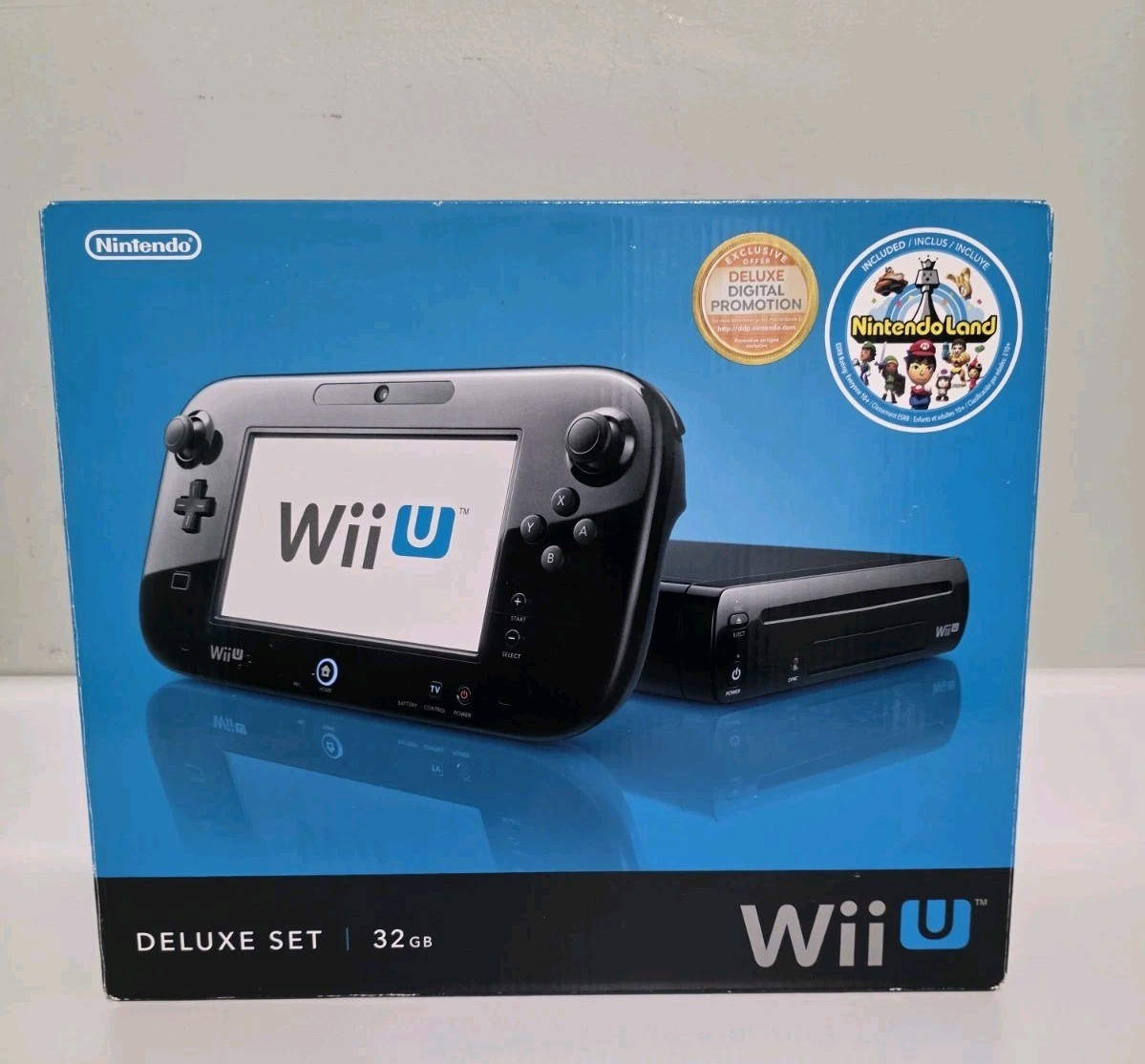 Nintendo Wii U Deluxe Set 32GB Black Console w/ GamePad, Cables, Box, Manuals