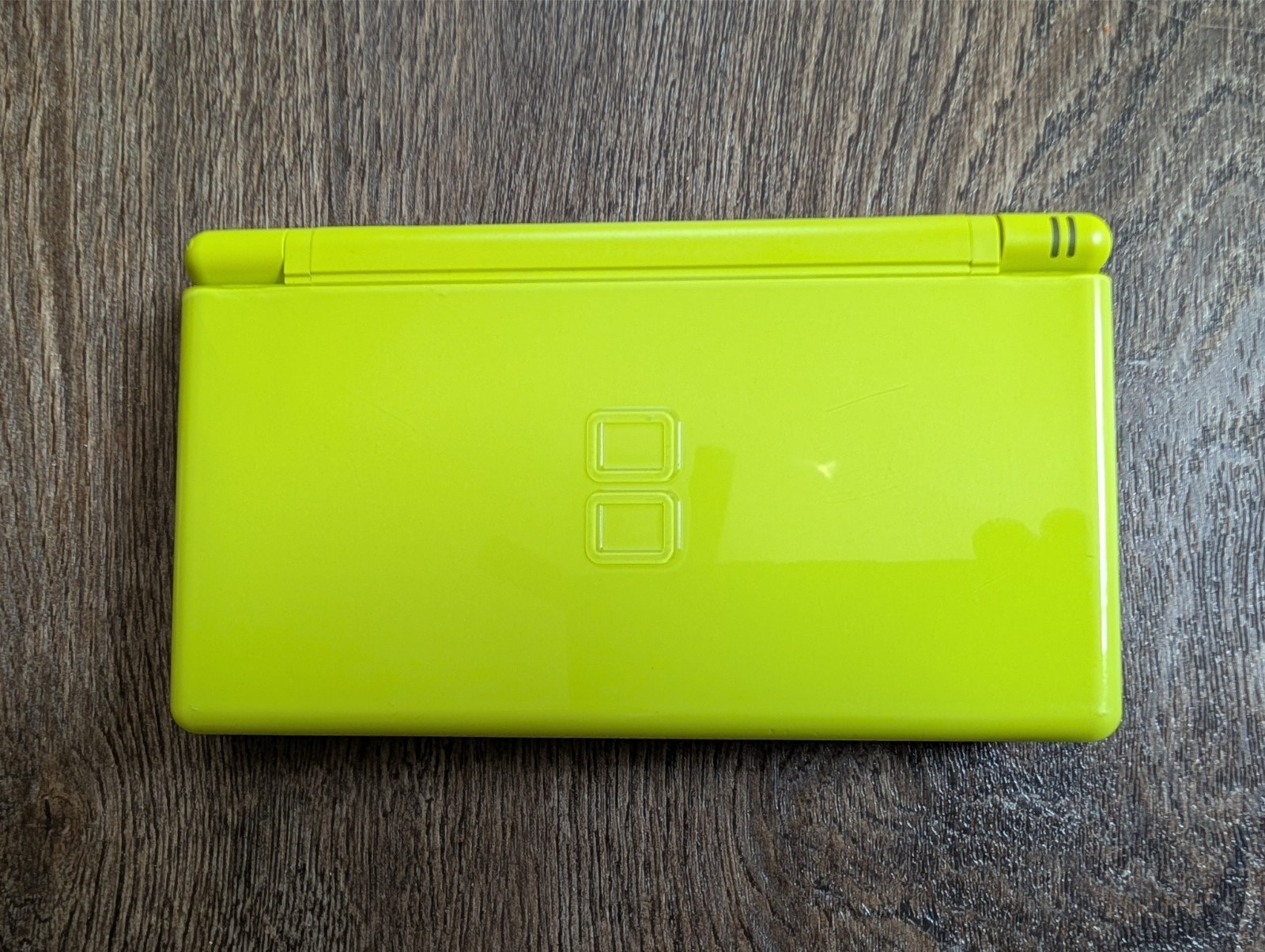 Nintendo DS Lite Handheld Console – RARE LIME COLOR – Authentic – TESTED – LOOK!