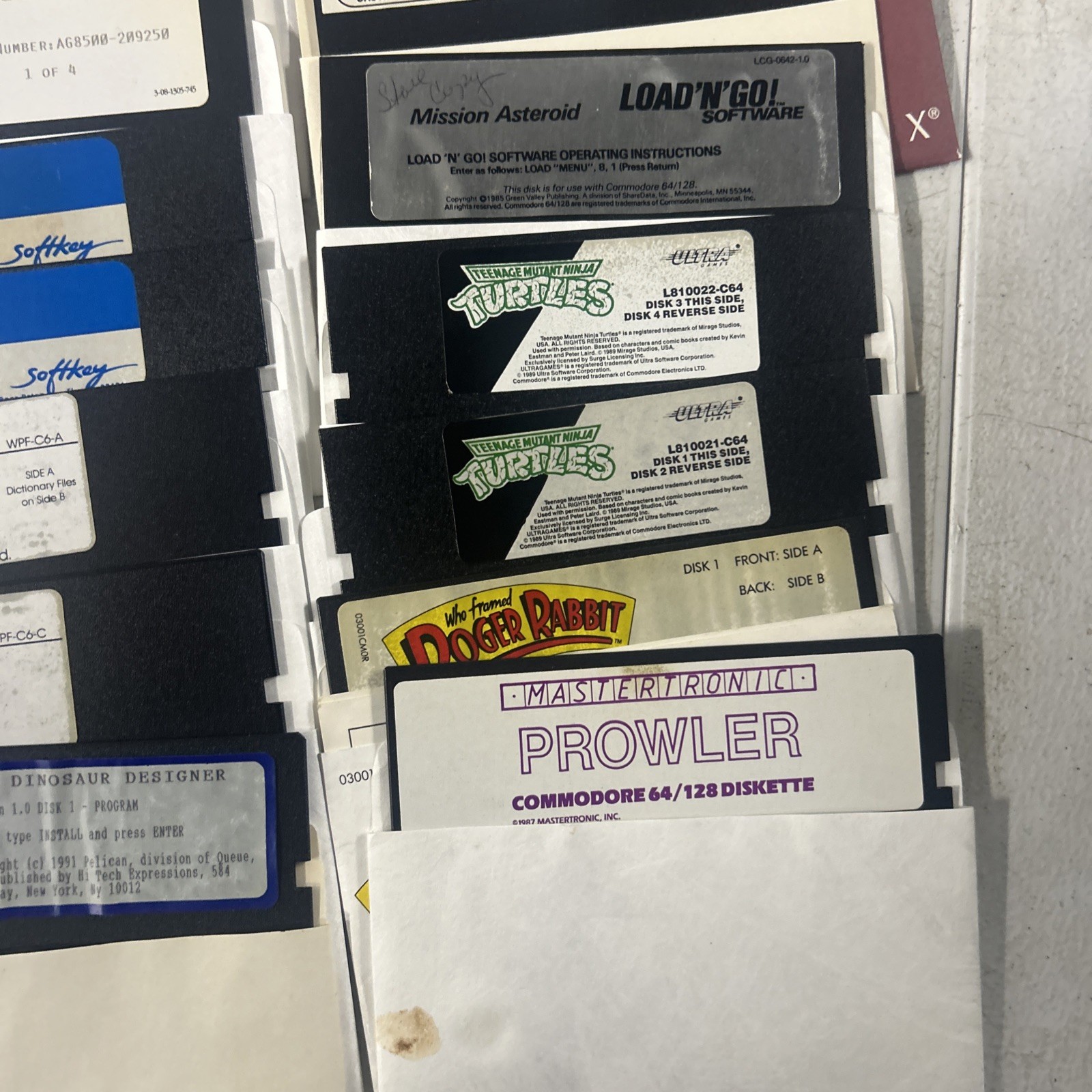 Commodore 64 Floppy Disks With Games Selling As Is for Blank Disk LOT Of 60