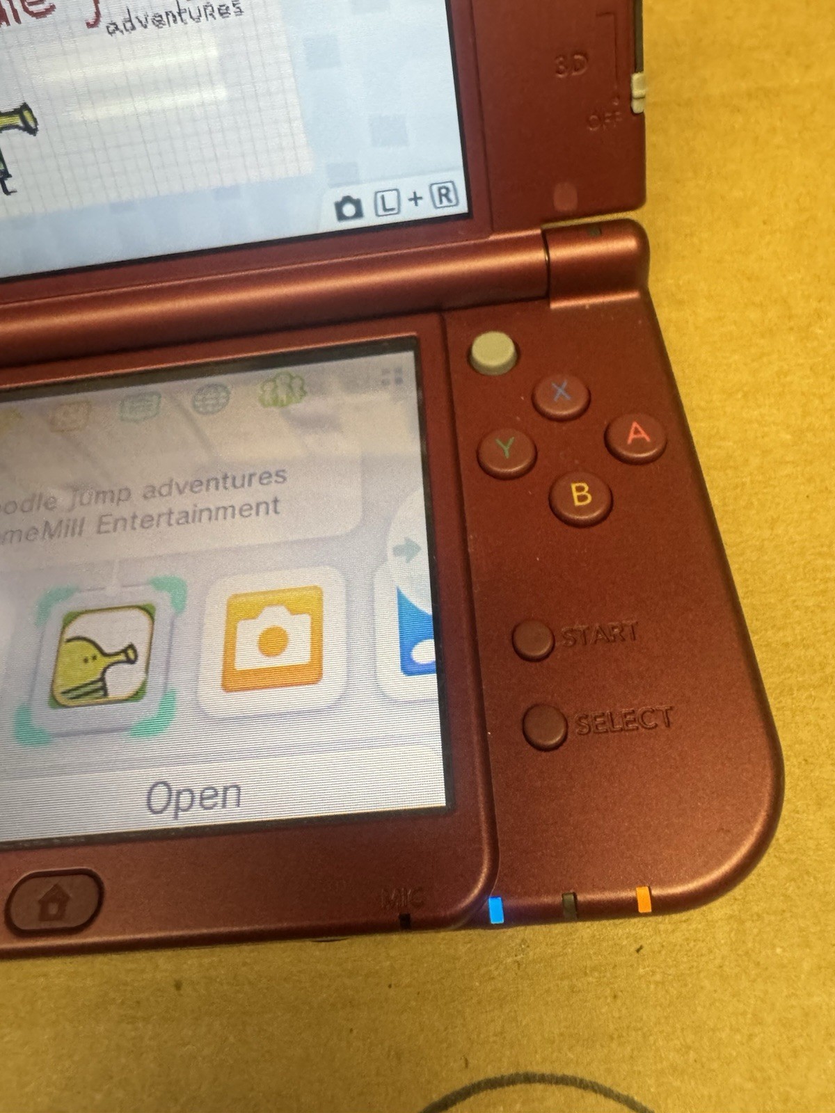 Nintendo “New” 3DS XL Metallic Red Handheld Console System RED-001