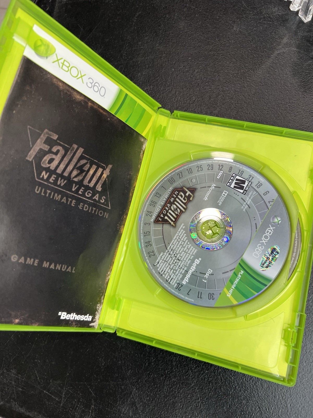 Fallout: New Vegas [Ultimate Edition] (Microsoft Xbox 360, 2012)
