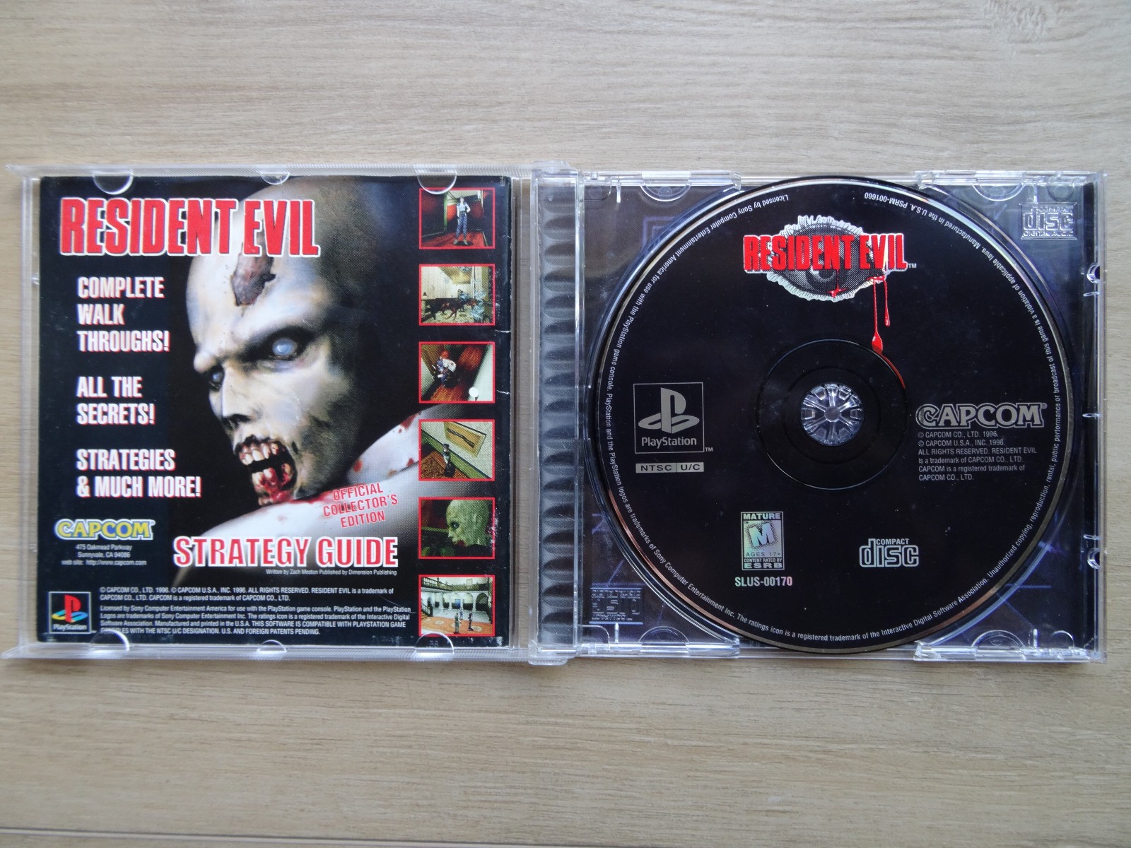 Resident Evil (PlayStation 1, 1996) Jewel Case w/Reg Card *Rare!*