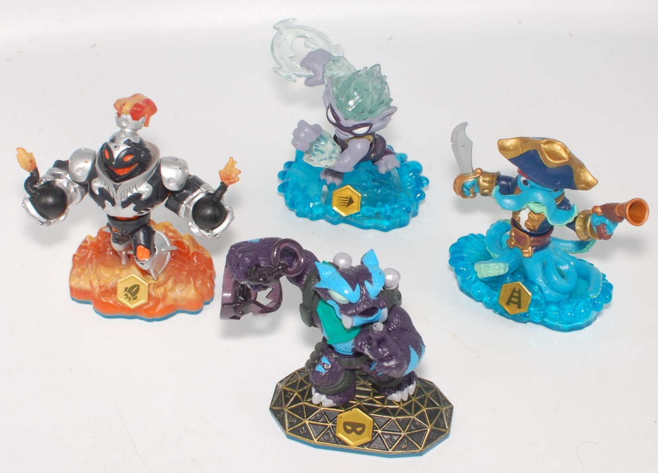 Lot of 17 Skylanders Swap Force Figures