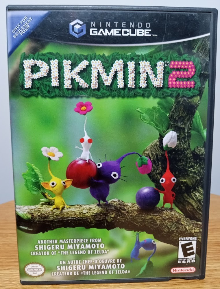 Pikmin 2 (Nintendo GameCube, 2004) Disc and Case