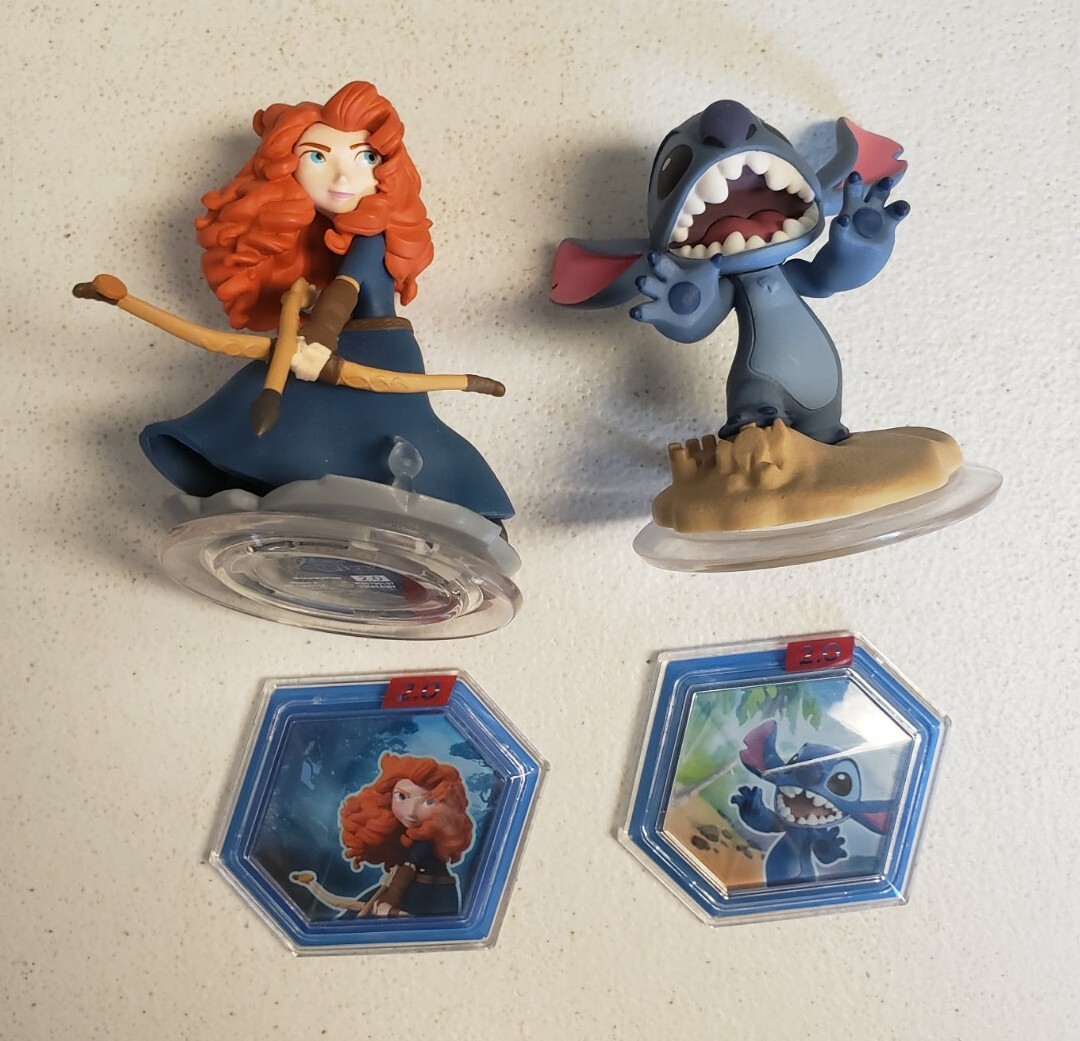 Disney Infinity: (Brave) Merida & (Lilo & Stitch) Stitch Set + 2 Power Discs