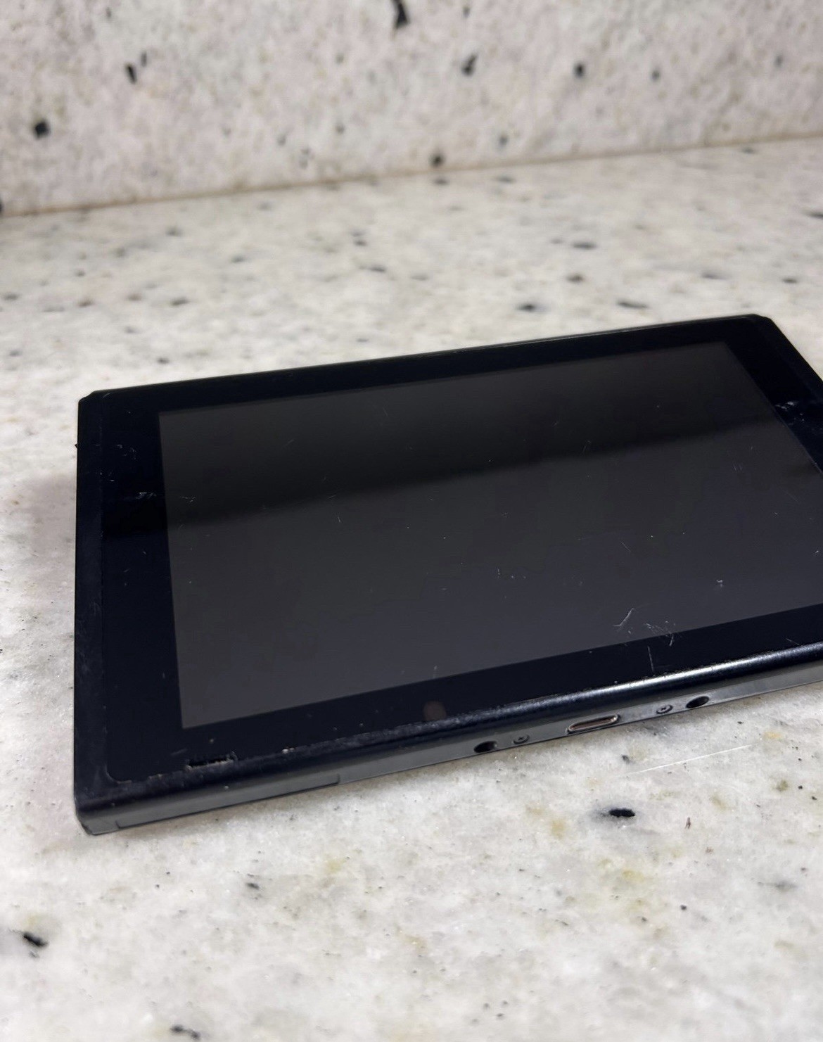Nintendo HAC-001 32GB Switch Console – Black See Description