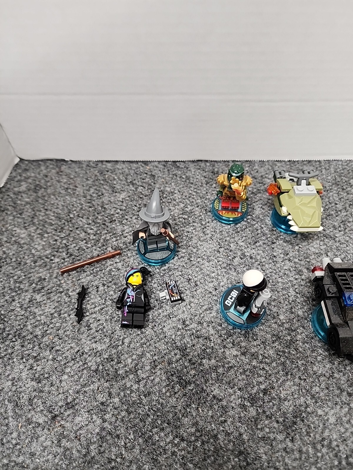 Lego Dimensions LOT Character Tags Vehicle Builds Minifigures