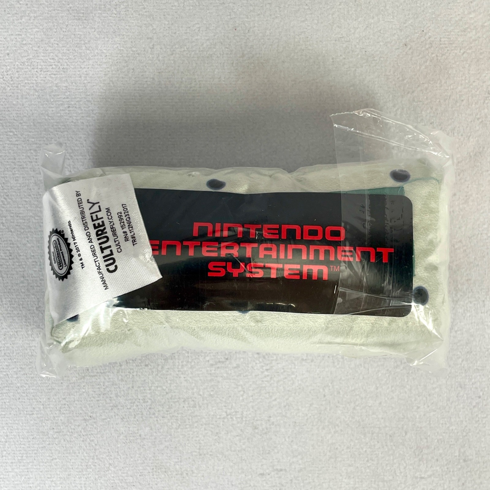 Culturefly Super Nintendo Gameboy NES SNES Collector Box Pin Coin – NO BP – OPEN