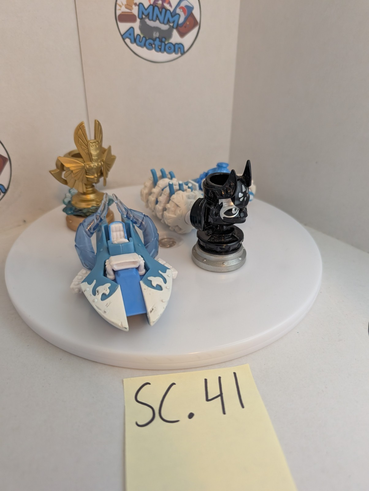 Rare Skylanders Superchargers Power Blue vehicles, Sea Trophy, Kaos trophy