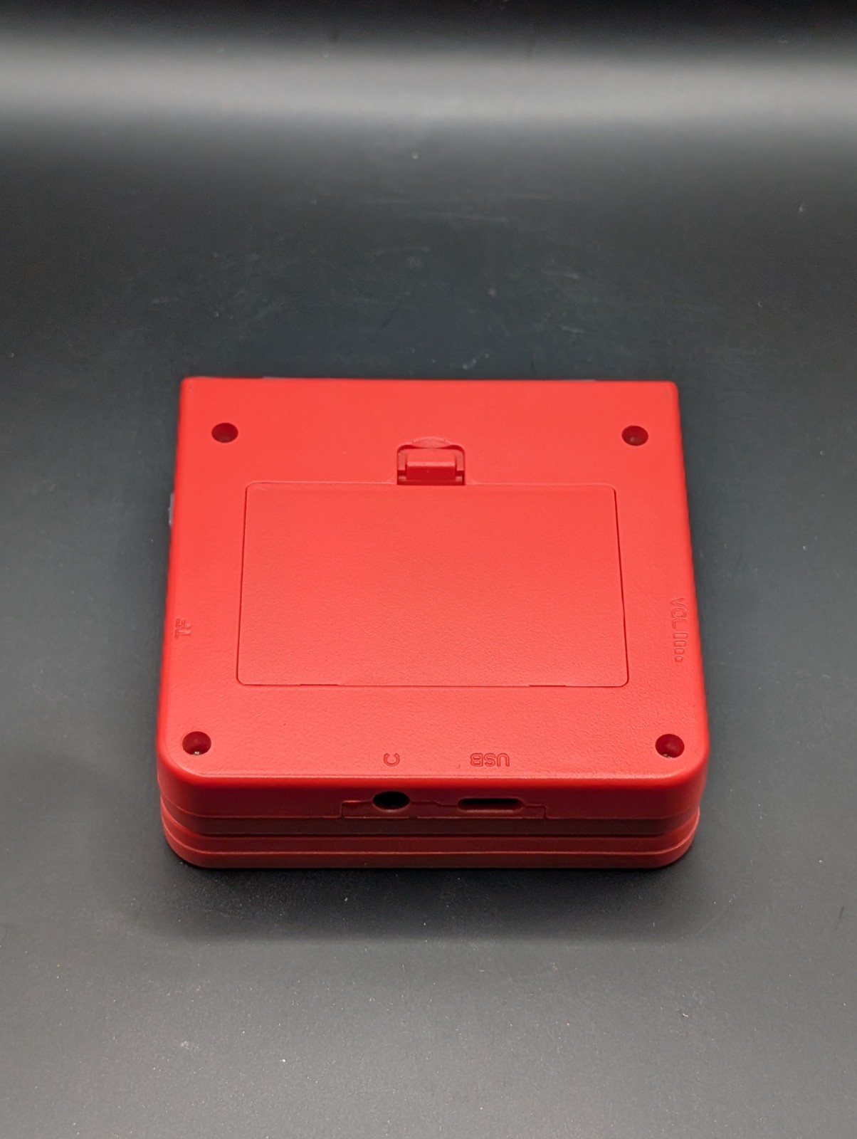 Red/Orange Powkiddy V90 – W/ Stock 64 GB SD with Miyoo Custom Firmware