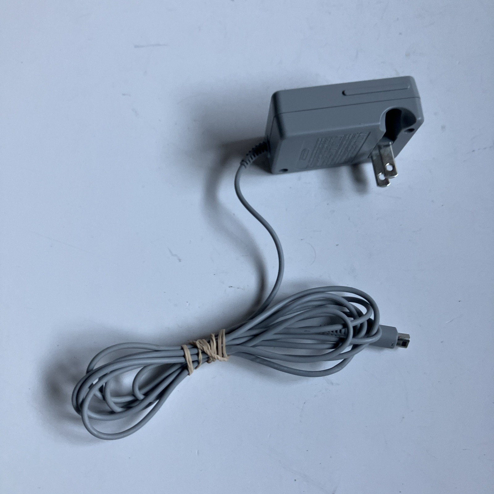 Genuine OFFICIAL NINTENDO NDSi/DSi XL/3DS/3DS XL WALL CHARGER/AC ADAPTER WAP-002