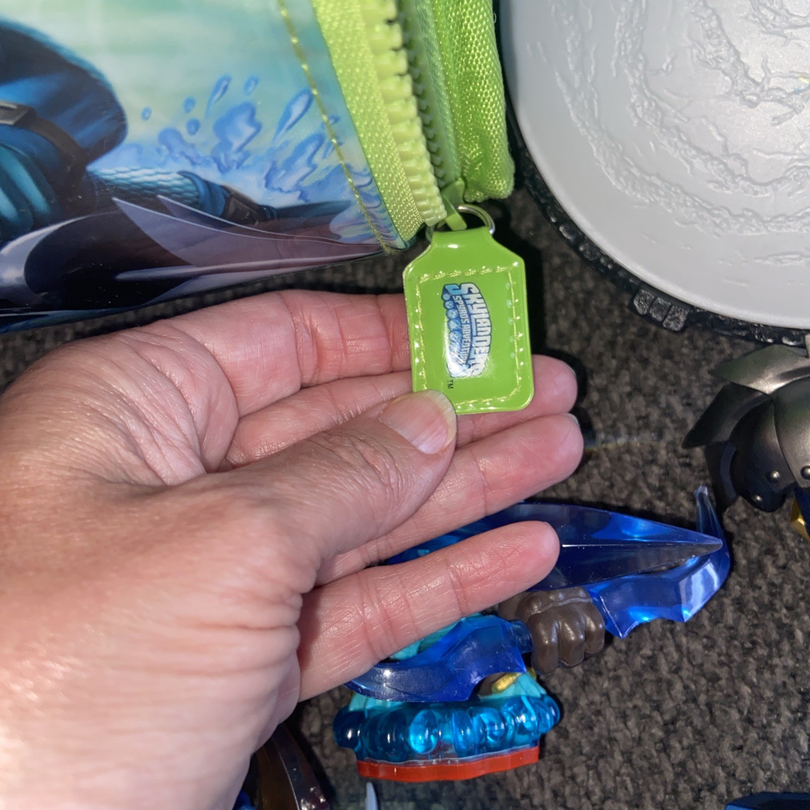 Skylanders Lot – 27 Figures Portal & Bag