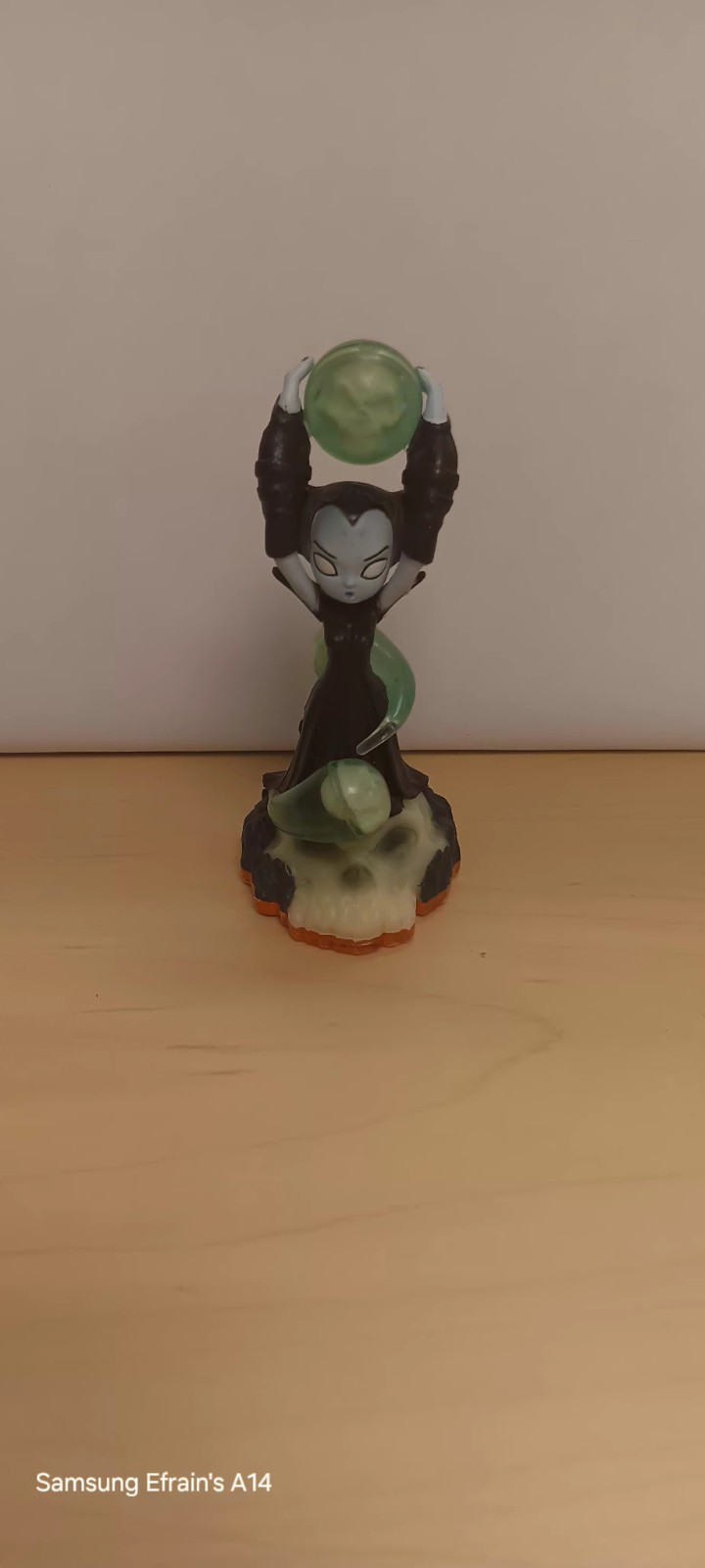 Skylanders Giants Series 2 Hex Undead Toy Figure Figurine 2012