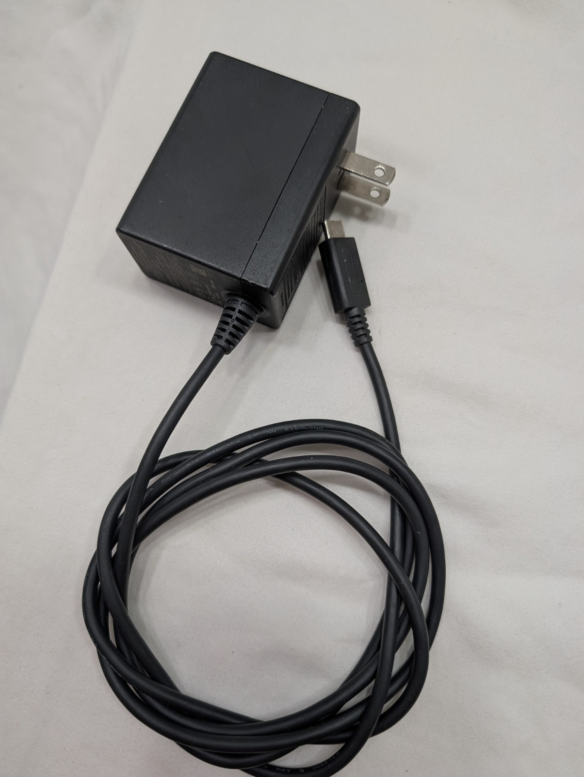 Used Original Nintendo Switch Charging AC Adapters Power HAC-002(USZ) 5V 15V 2.6