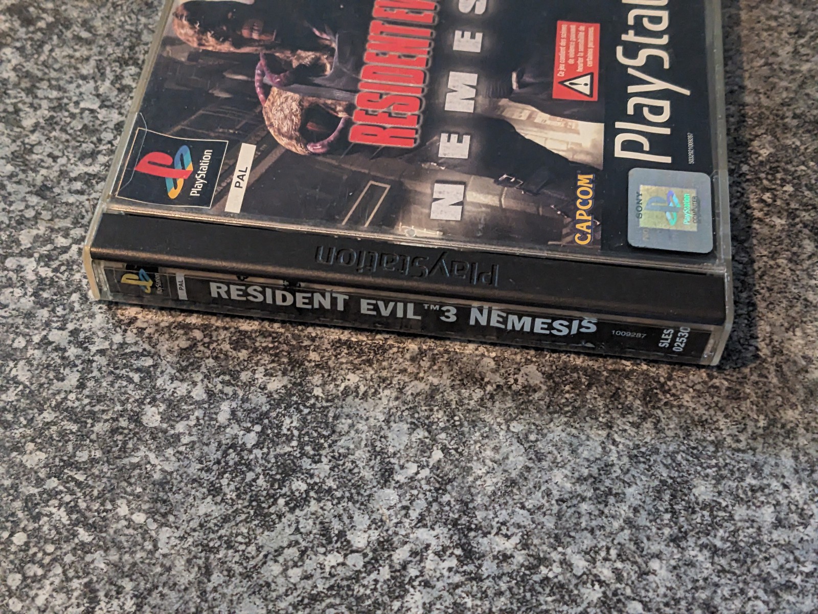 Resident Evil 3 Nemesis (1999) PS1 NTSC 📀 (European French Language Back Cover)