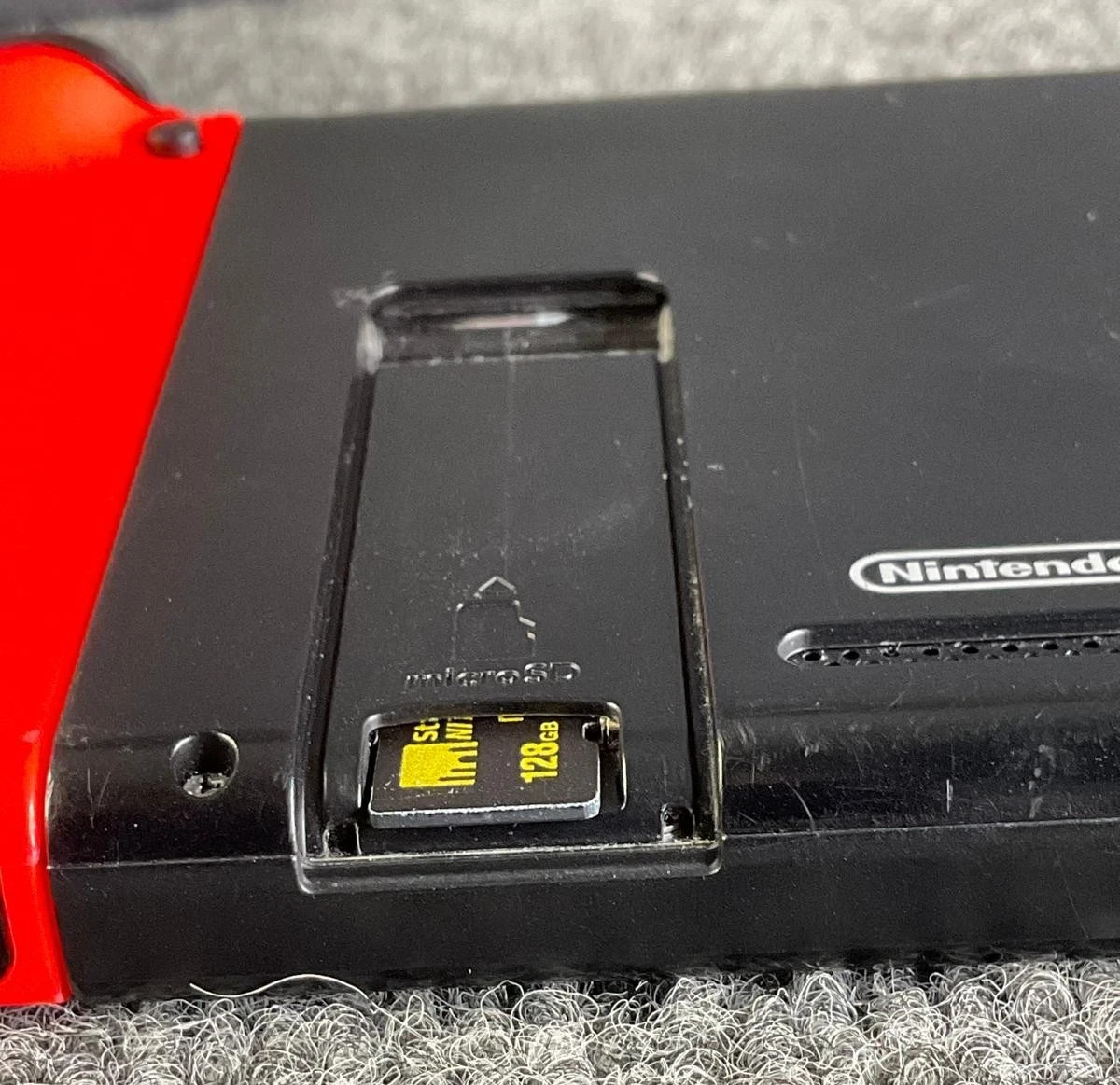 Nintendo Switch 32GB Console Neon Red Blue Joy-Cons Used Box