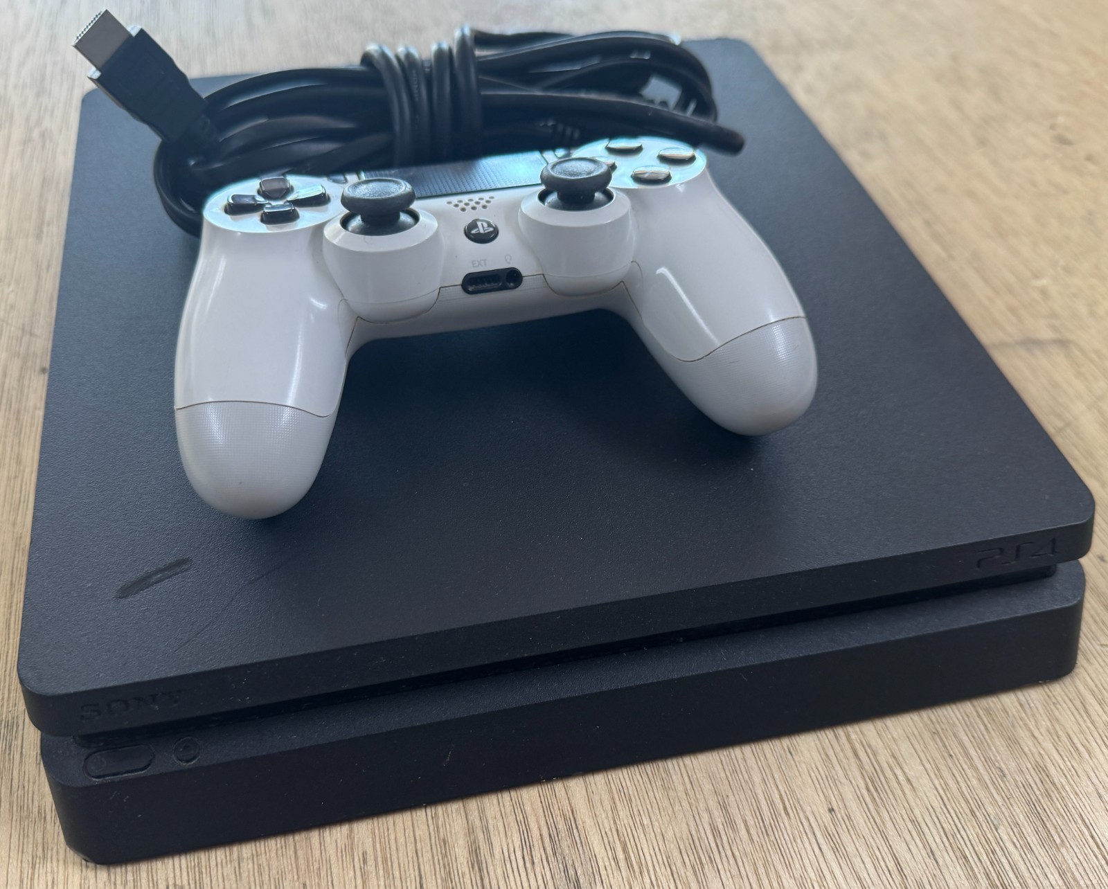 Sony PlayStation 4 Slim CUH-2115B 1TB Black Console w/ Controller & Cables 13.02